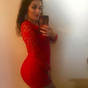 Meet your Posher, Jasmine